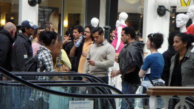 Ek Tha Tiger - 2012